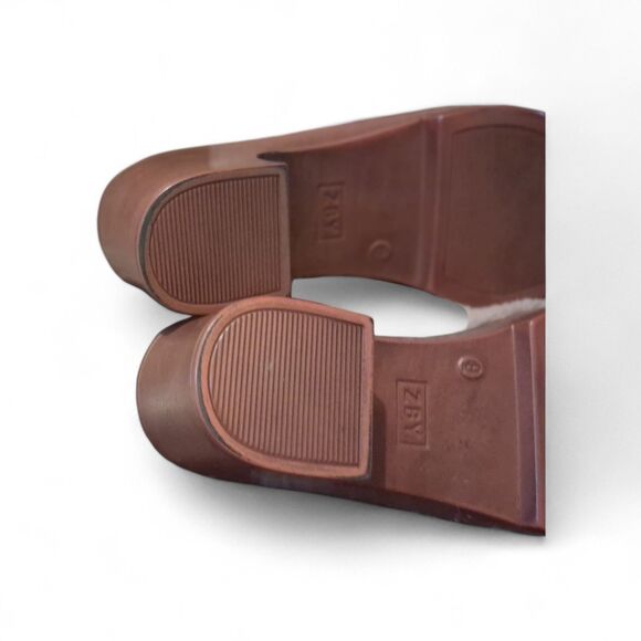 ZBY Clogs Size 9 Platform Fleece Beige Heels Winter Minimalist - Picture 10 of 10